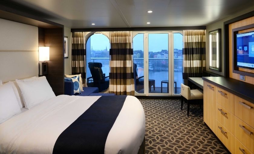 Ovation of the seas junior suite J3