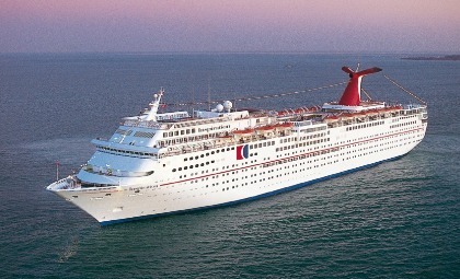 Een foto van het gehele schip van de Carnival Inspiration