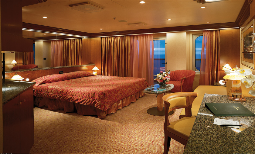 Carnival Conquest suites