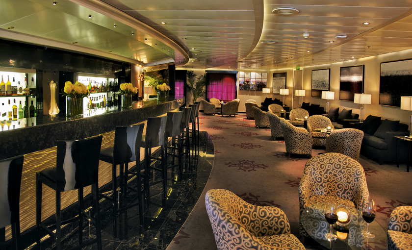 Seven Seas Navigator Star Lounge
