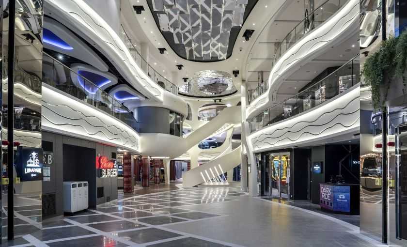 Promenade dek MSC World Europa