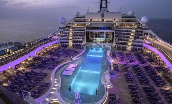 Buitendek.1 MSC World Europa